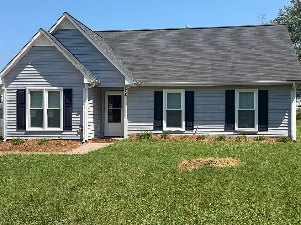 1724 Carriage Cove Ln