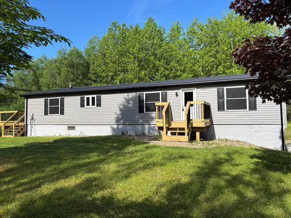 285 Swamp Rd, Utica, PA 16362