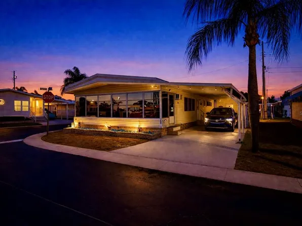 2000 E Bay Dr Lot 132, Largo, FL 33771