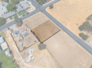 1 Jones St, Hanford, CA 93230