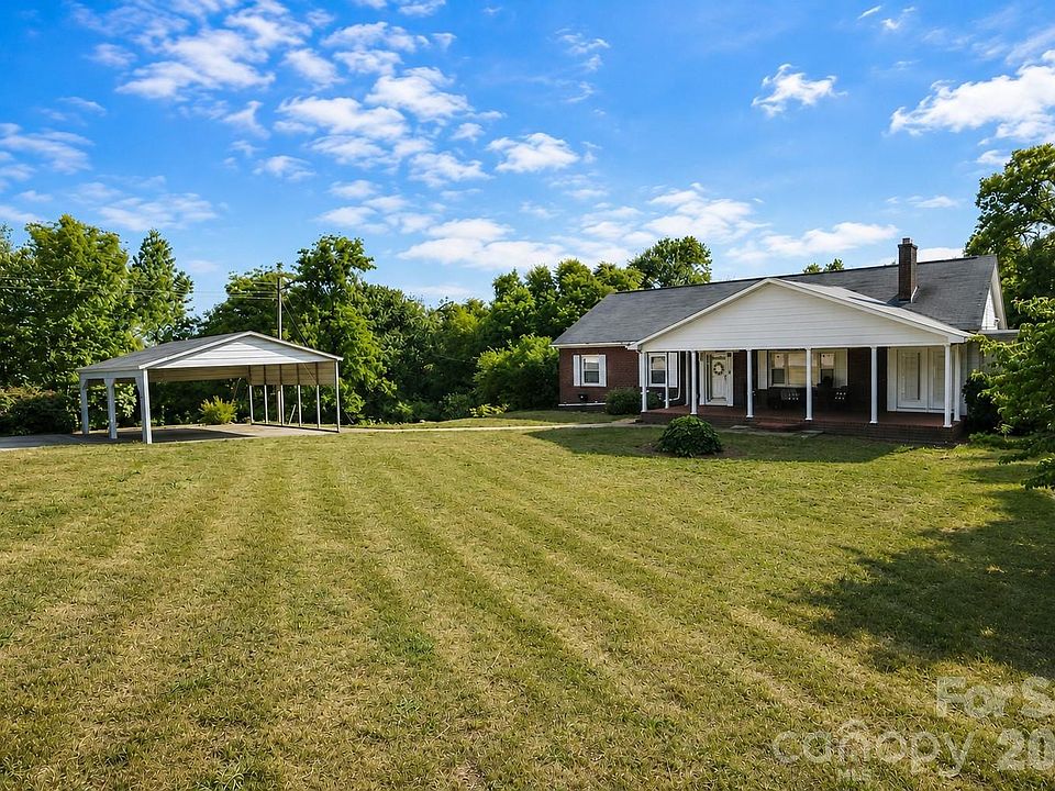 1st image of 3021 Davis Park Rd