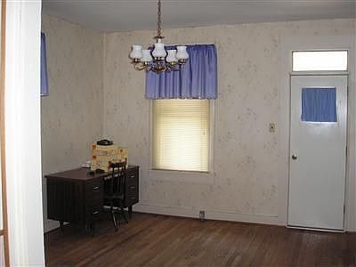 3rd image of 120 Owens Ave