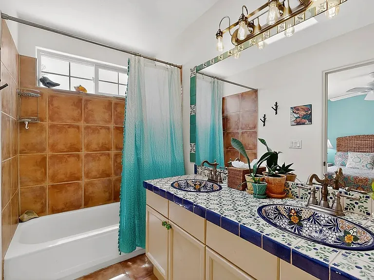 4120 Whispering Wing Rd — Photo 18