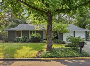 18280 Indian Creek Dr, Lake Oswego, OR 97035