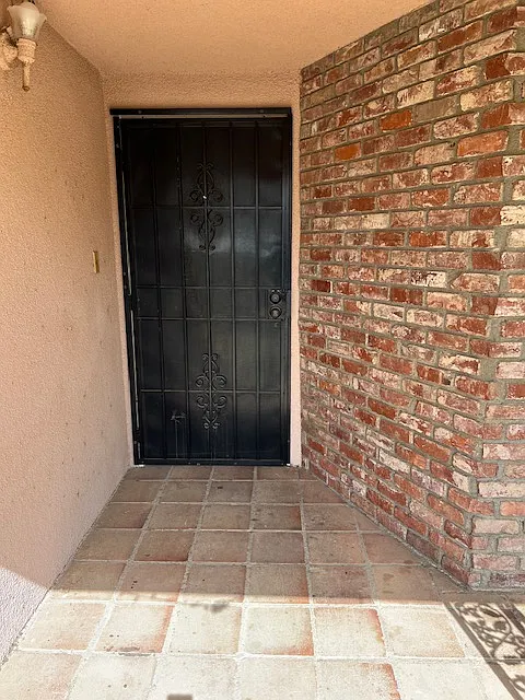 4 bed, 1772 sqft, $2,388 — Photo 1
