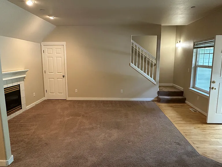1536 McDonald Ave — Photo 8