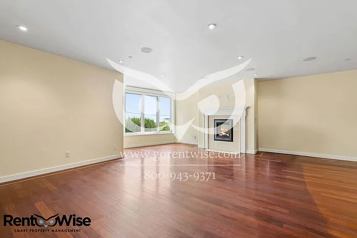 727 Moraga St — Photo 8
