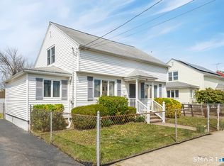 54 Coolridge Rd, Milford, CT 06460