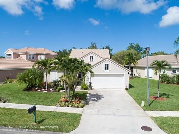2nd image of 3041 SE Brierwood Pl