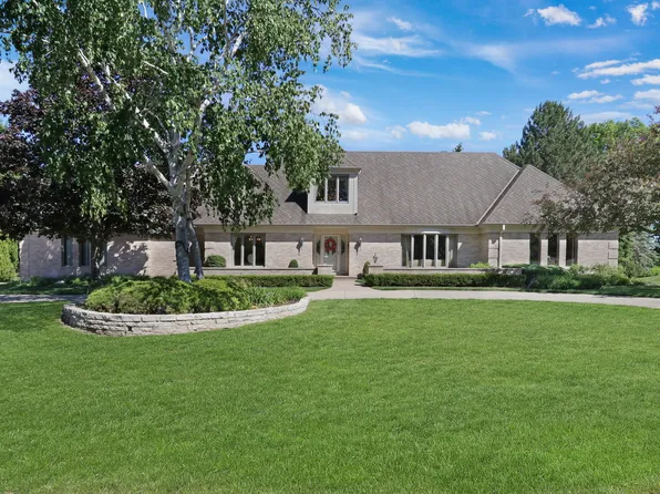 3011 Cyprus Ct, Buffalo Grove, IL 60089