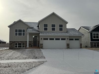 517 Hillside St, Harrisburg, SD, 57032