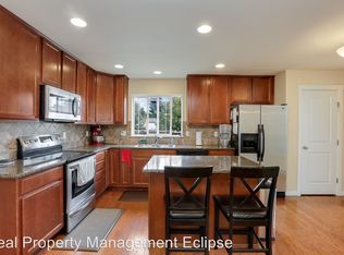 1726 156th Pl SW #A, Lynnwood, WA 98087