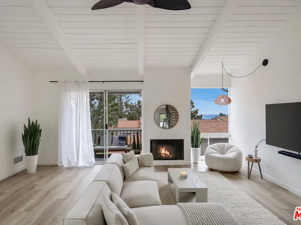 28226 Rey De Copas Ln, Malibu, CA 90265