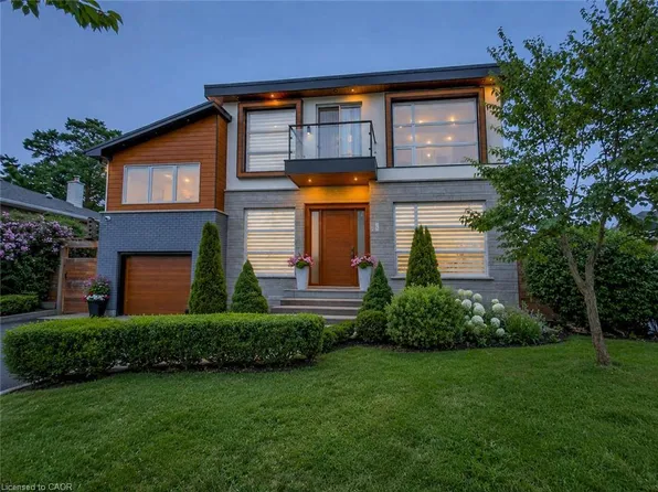 5178 Hunter Dr, Burlington, ON L7L 3H8