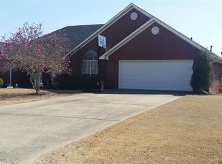 16 Ross Dr, Vilonia, AR 72173