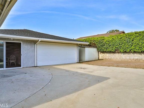 5th image of 1622 S Banna Ave #1