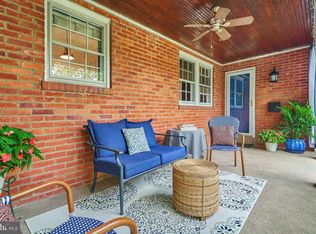 2832 Meadow Ln, Falls Church, VA 22042