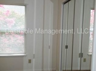 6 Ridgewood Pkwy APT B, Newport News, VA 23602