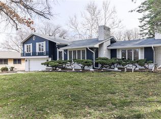 4101 Lower Beaver Rd, Des Moines, IA 50310