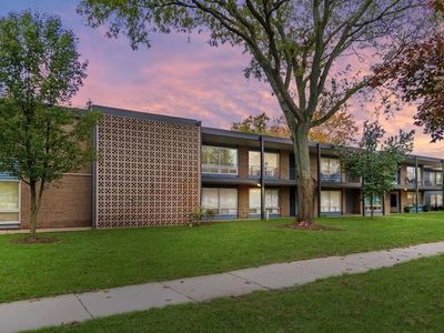 15055 Hubbard St APT 27, Livonia, MI, 48154