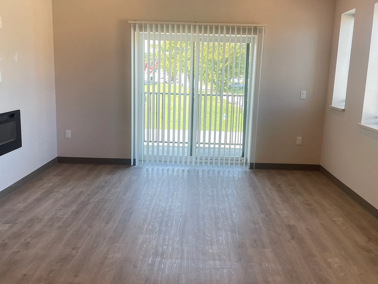 1 bed, $1,200 — Photo 3