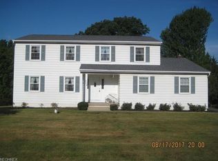 304 Silver Ridge Dr, Akron, OH 44321