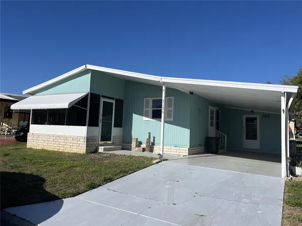 3135 Great Oak St, Wesley Chapel, FL 33543