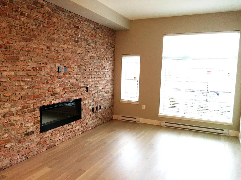 262 Salter St #103 — Photo 9
