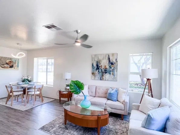 91-1031 Kaimalie St APT 4J6, Ewa Beach, HI 96706