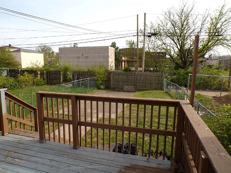 2508 Elliott Ave — Photo 18
