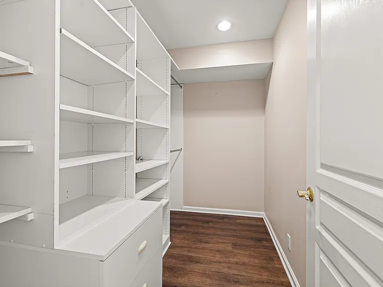 3434 Hidden Creek Ave — Photo 3
