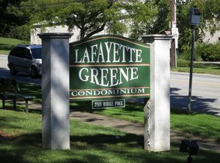 250 Ridge Pike APT 52C, Lafayette Hill, PA 19444
