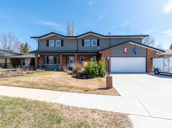 3003 W 51b Ave, Lloydminster, AB T9V 1M1