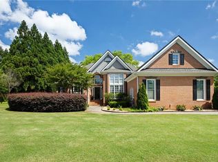 15 Hampton Ln, Cartersville, GA 30120