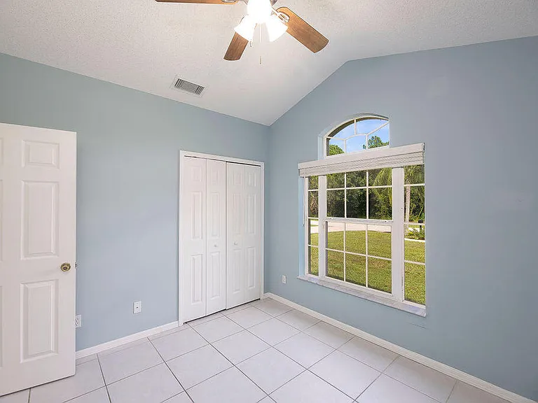 2741 SW Pierson Rd — Photo 28