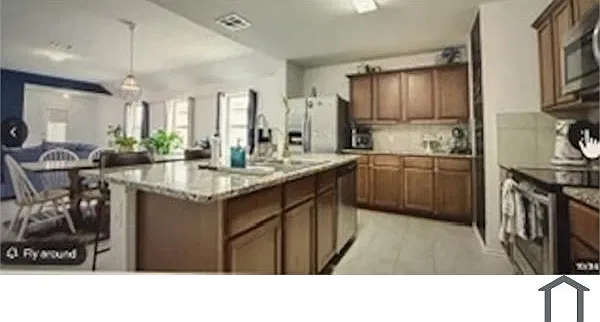 4 bed, 1940 sqft, $2,850 — Photo 4