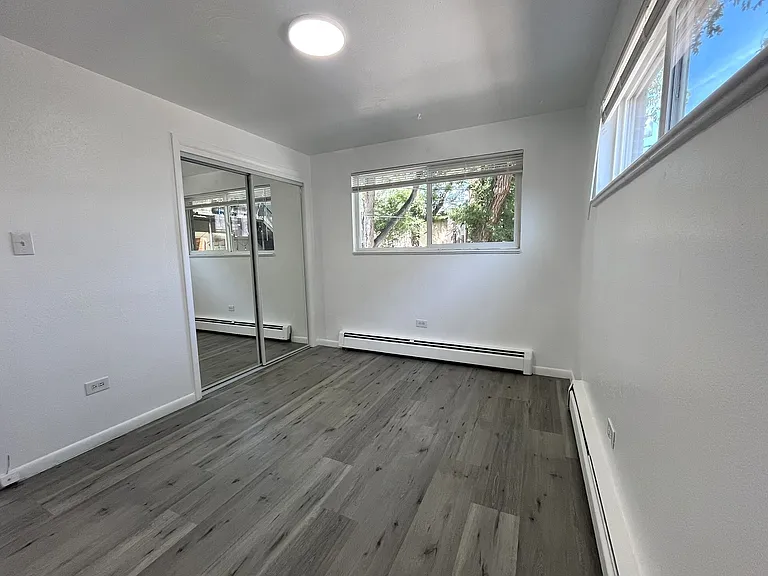 Oak North Apartments — Photo 90