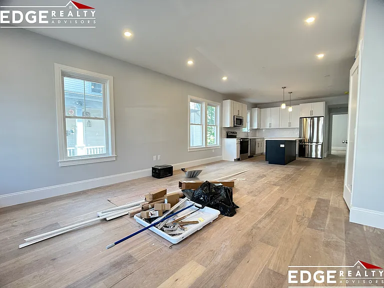 51 Fairbanks St #1 — Photo 6
