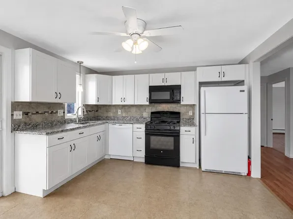 45 W 3rd St APT 6, Lowell, MA 01850