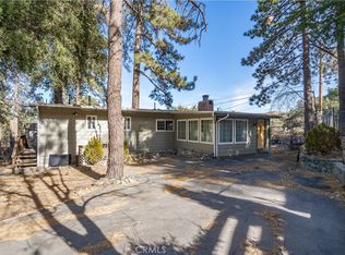 5579 Juniper Dr, Wrightwood, CA 92397