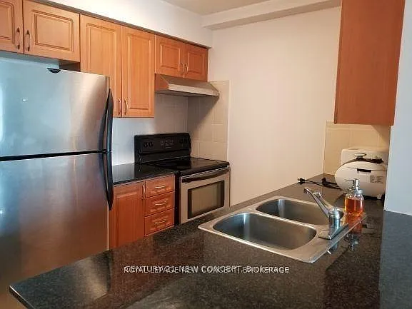 35 Bales Ave #1612 — Photo 3