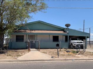 330 W 13th St, Pecos, TX 79772