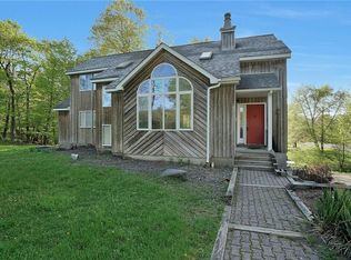 14 Cedar Rd, Highland Mills, NY 10930