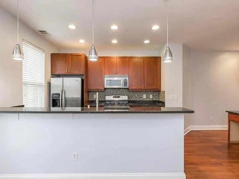 5999 Brookside Oak Cir — Photo 11