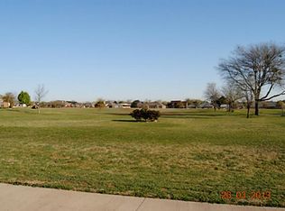 2831 Timber Rock Ln, Midlothian, TX 76065