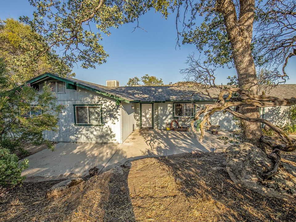 1st image of 33766 Sterling Ln