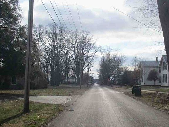 5th image of 130 W Fairview St