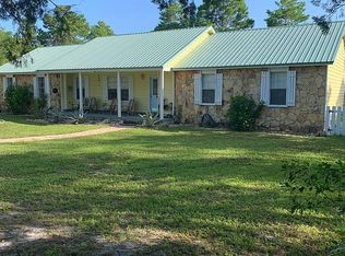 229 River Rd, Carrabelle, FL 32322