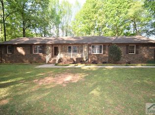 782 Snow Farm Rd, Hull, GA 30646