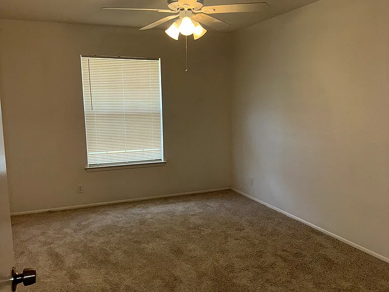8807 Angel Valley St — Photo 12